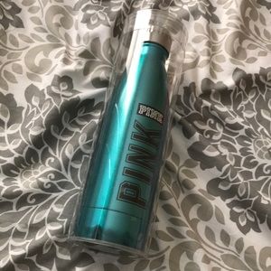VS PINK BOTTLE